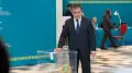 Аким Астаны Женис Касымбек проголосовал на референдуме