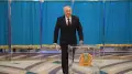 Нурсултан Назарбаев проголосовал на референдуме