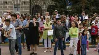 Казахстан опередил все страны СНГ во всемирном рейтинге счастья