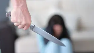 16-летнюю девушку спасли после тяжелого ножевого ранения в Усть-Каменогорске