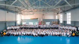 “Супер-ұстаз“. Как школьник из аула помог получить 22 гранта другим детям