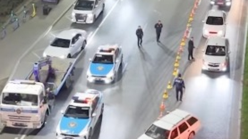 Кадры из видео