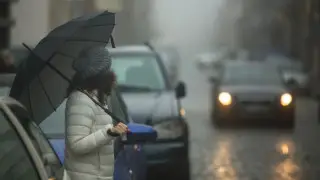 Синоптики объявили штормовые предупреждения почти по всему Казахстану