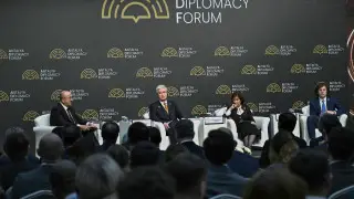 “То, чего нам так не хватает“ – позицию Токаева поддержали во время дискуссии в Анталье