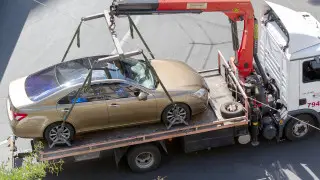 Эвакуация в Астане стала платной - автомобили увозят на штрафстоянки