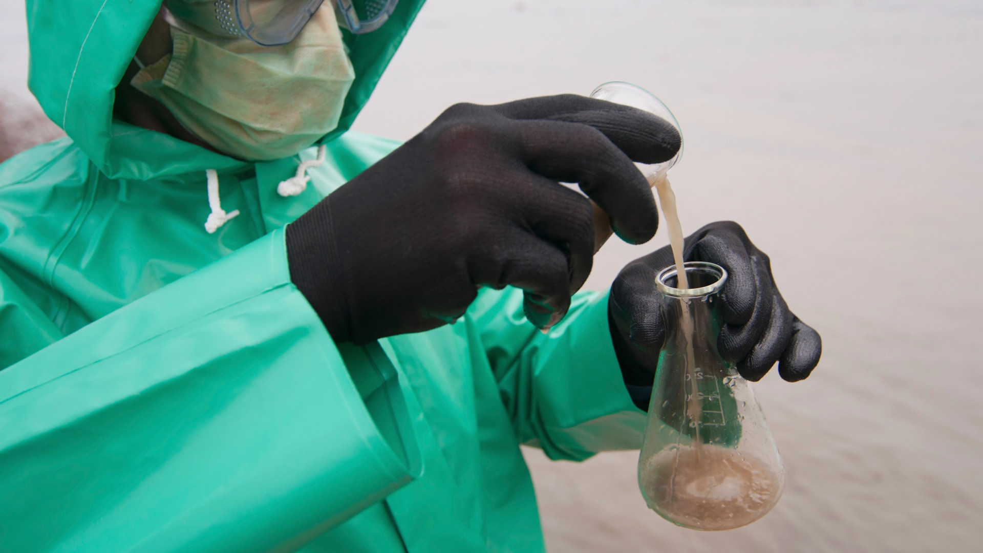 Грязная вода