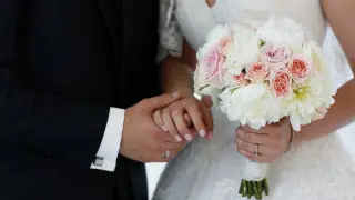 92-летний казахстанец женился в Алматы