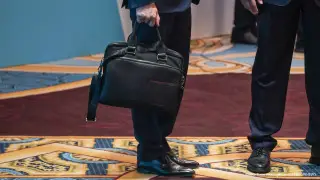 Отказался – признал вину. Внезапные проверки чиновников коснутся и акимов, и министров