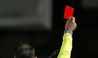 В Испании судья в течение одного матча удалил 19 футболистов