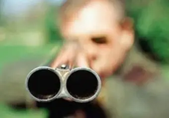 Мужчина открыл огонь по посетителям санатория в Казахстане