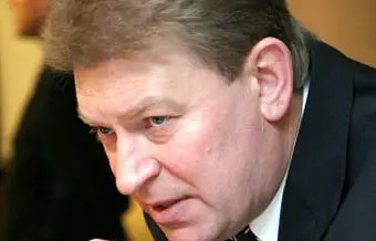 На пропавшем вертолете летел полпред президента России