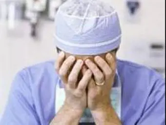 Британские медики ошибаются 600 раз в день