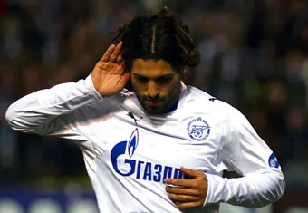 Чемпион России купил нападающего "Зенита"