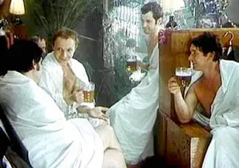 Два студента повторили подвиг героя кинофильма "Ирония судьбы" 