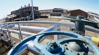 Белоруссия получила газ по 140 долларов 